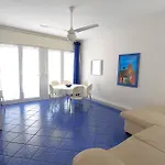 3 CAMERE 6 POSTI LETTO 30m DAL MARE PIAZZA AURORA